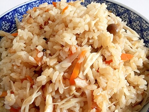 しめじとえのき 麦入り炊き込みご飯